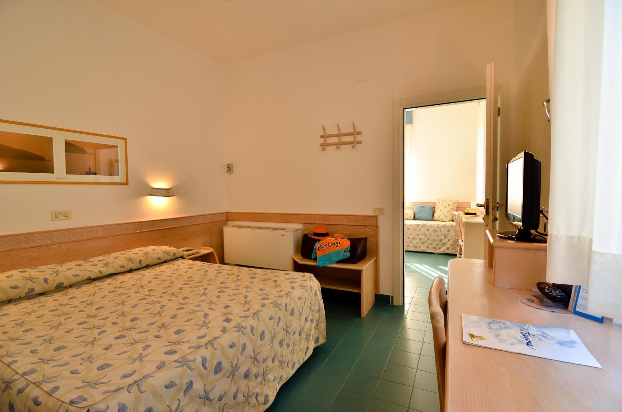 Hotel Aurora Sperlonga Exterior foto