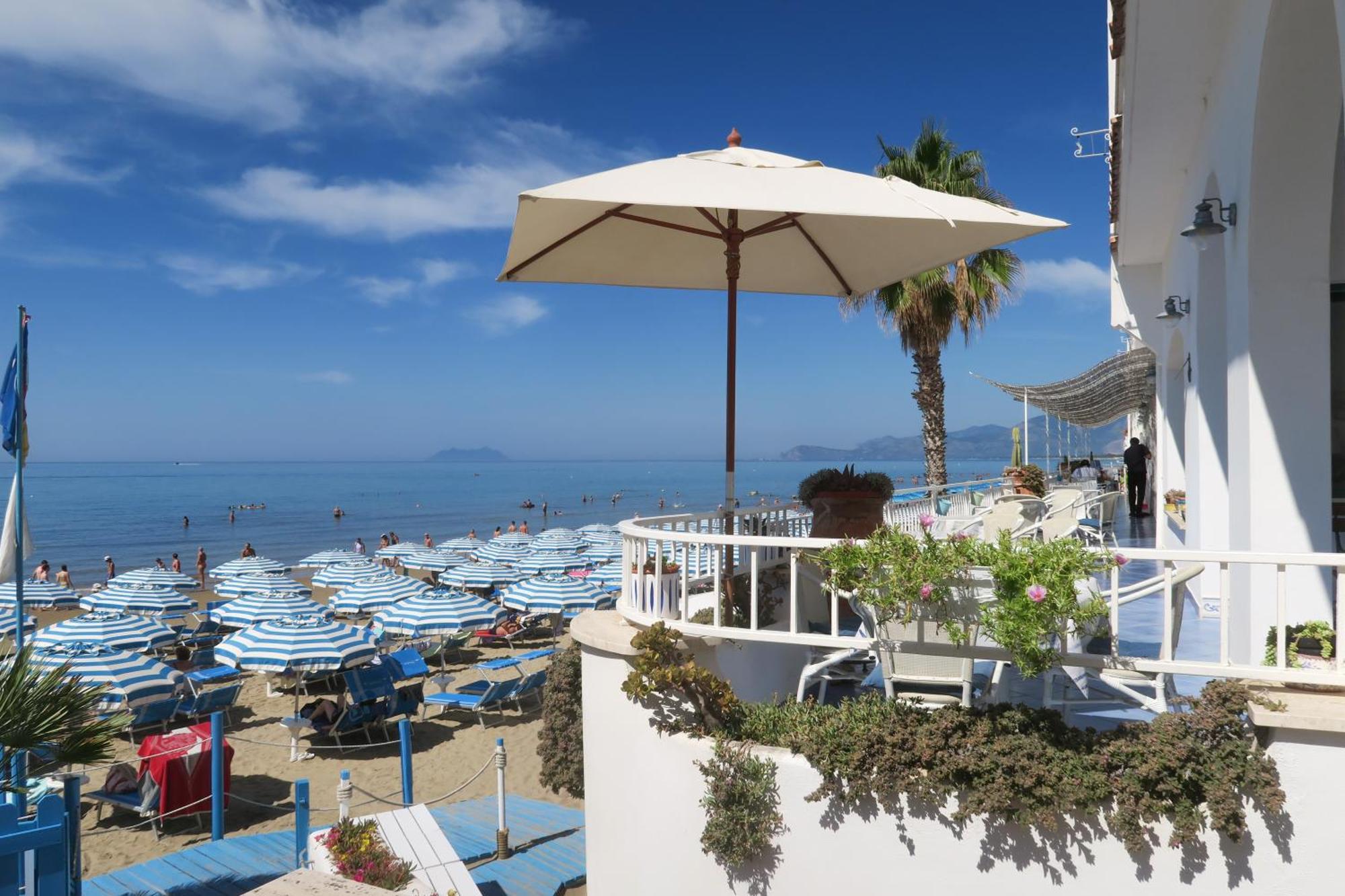 Hotel Aurora Sperlonga Exterior foto